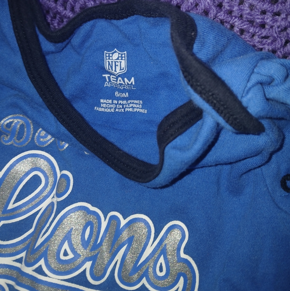 NFL Detroit Lions Baby Bodysuit - Picture 2 of 3
